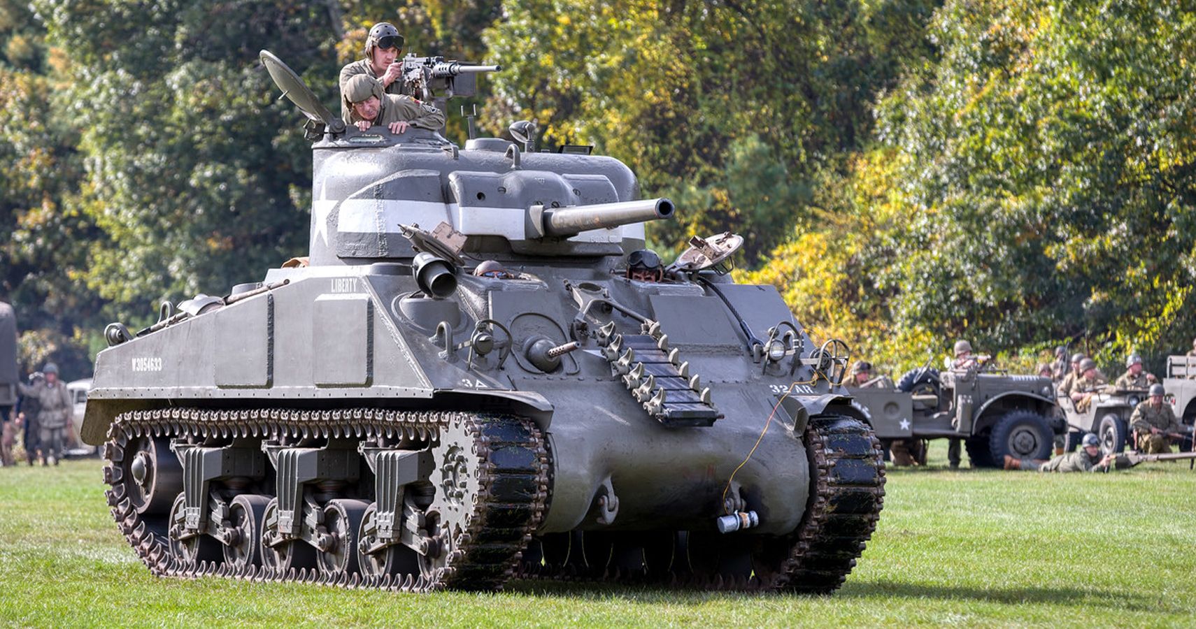 My Tank: Driving the Sherman M-4A3 – Feature – Car and