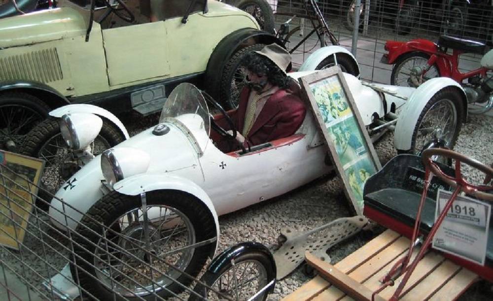 10 Coolest Cars Discovered By American Pickers And 5 By Wayne Carini