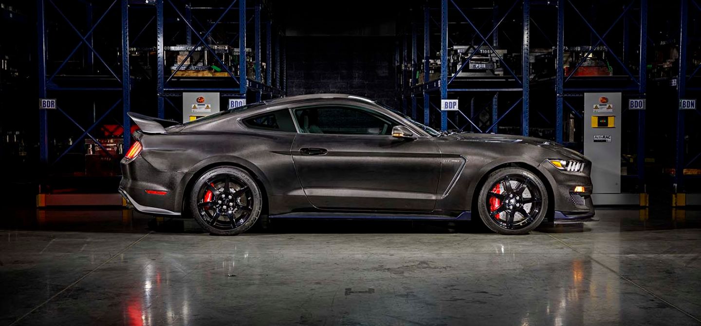 The Hidden Truth Behind The Ford Mustang’s Carbon Fiber Wheels