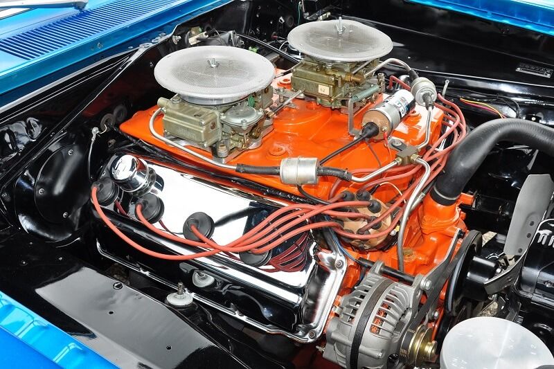 second-gen Chrysler Hemi engine