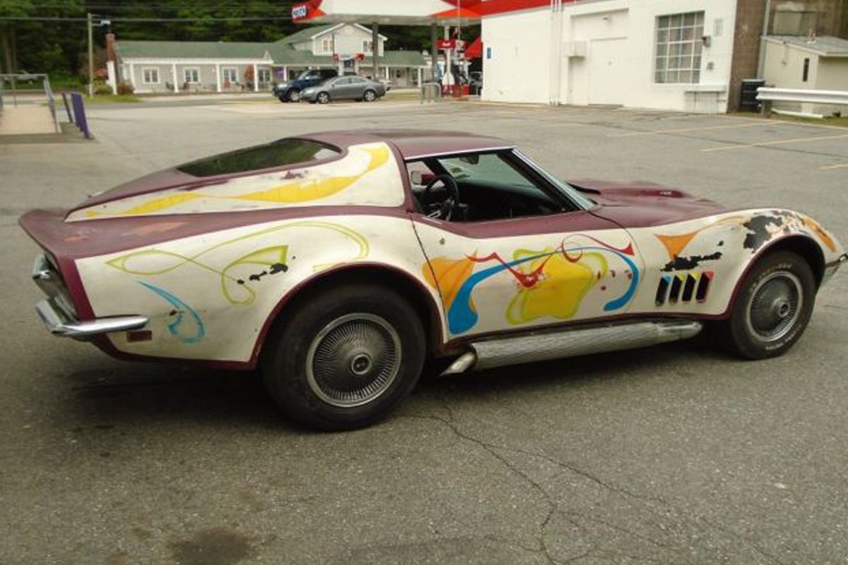Classic Corvette covered in a not-so-clasic paint job