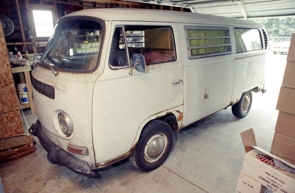 1968-Volkswagen-Van