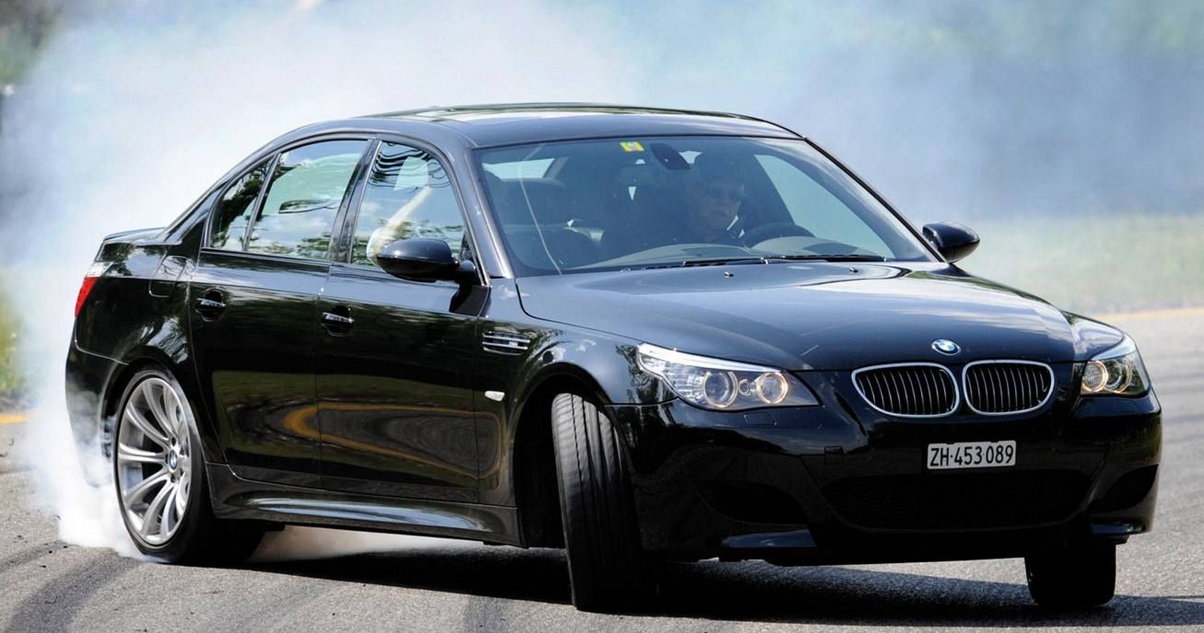 BMW M5 (2005-2010) Review