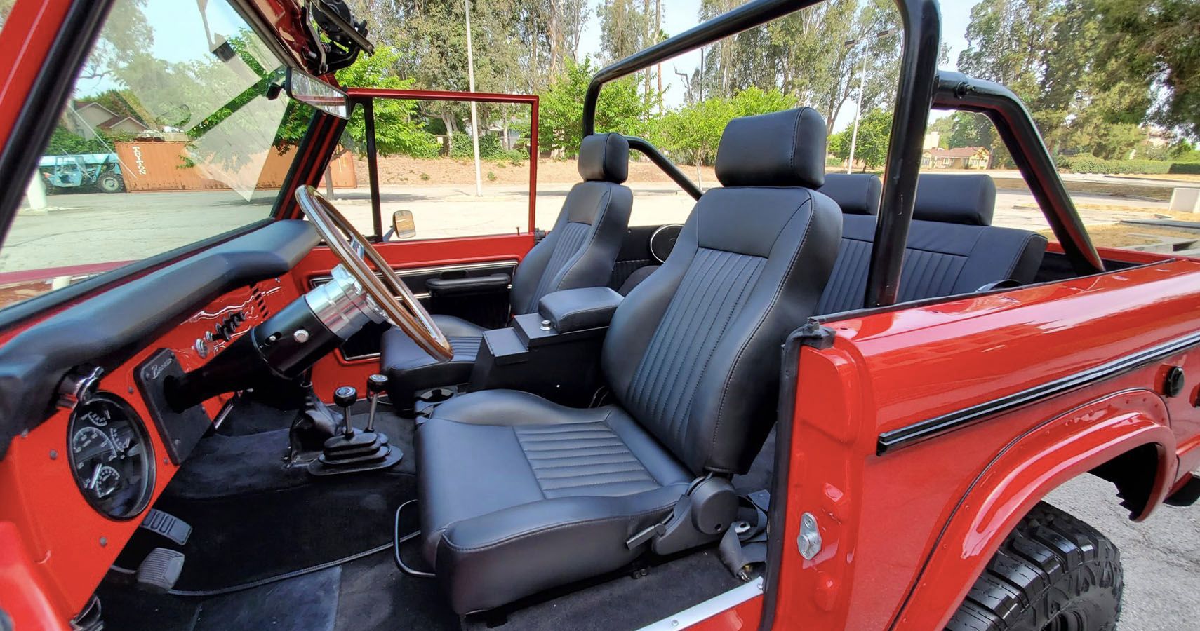 Coyote Powered Ford Bronco Returns To Bring A Trailer