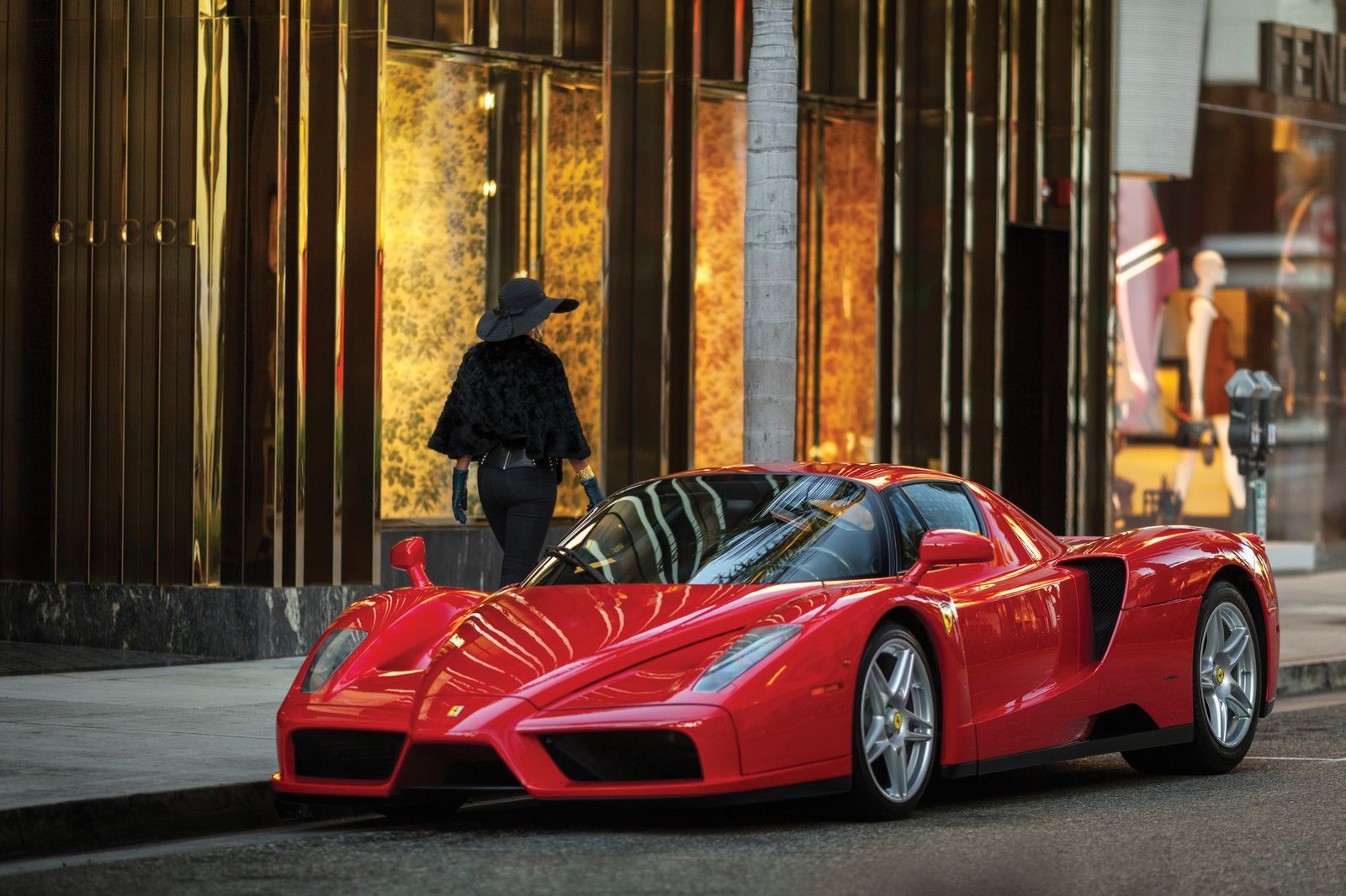Floyd Mayweather Ferrari Enzo up for auction