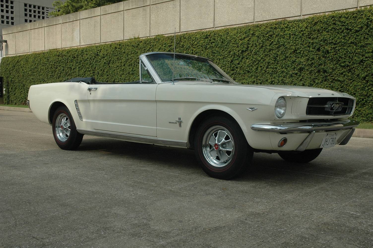 Here's What Was So Special About The 1964.5 Ford Mustang