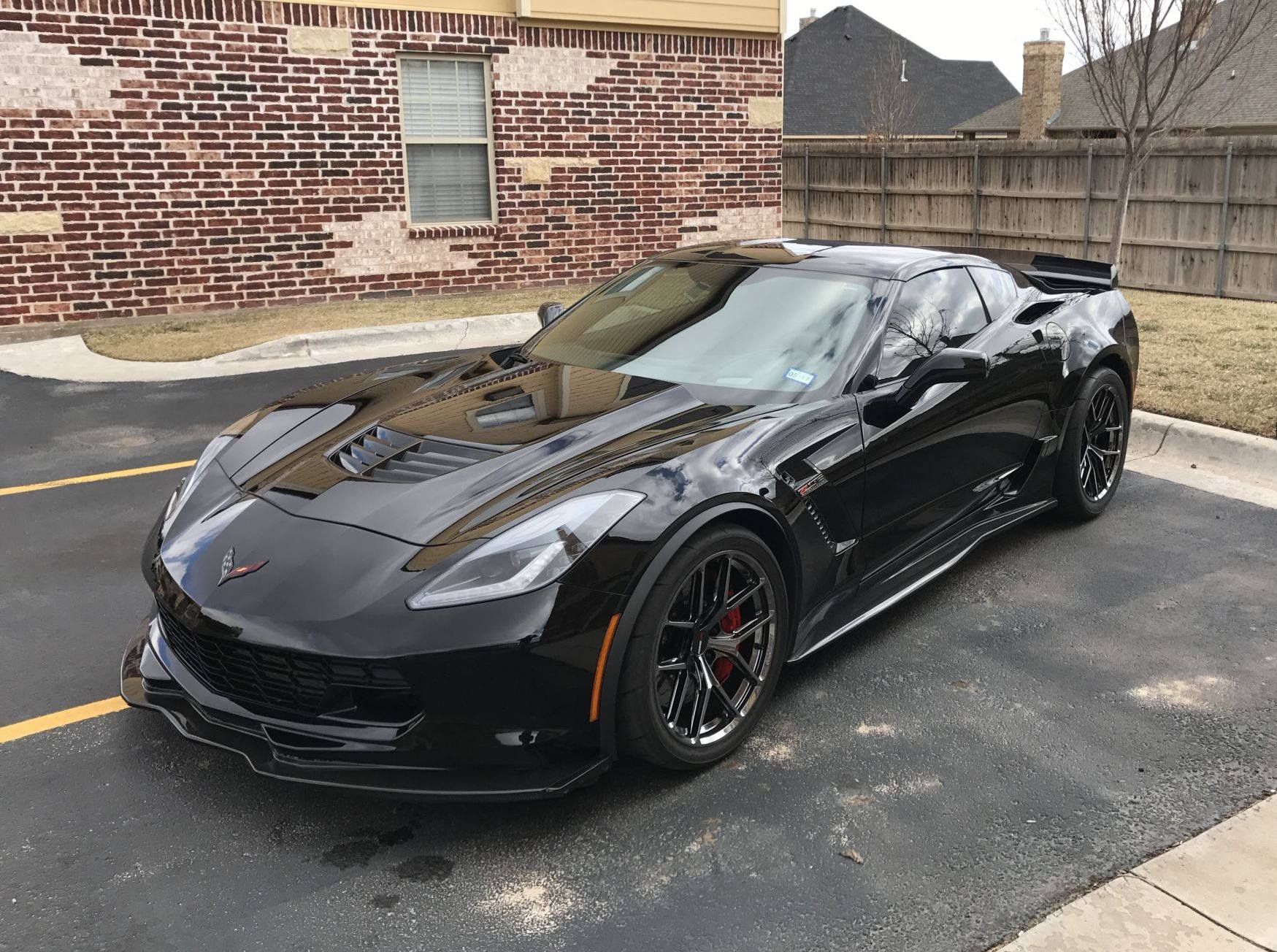 Corvette C7 Z06 parked with Forgeline Wheels
