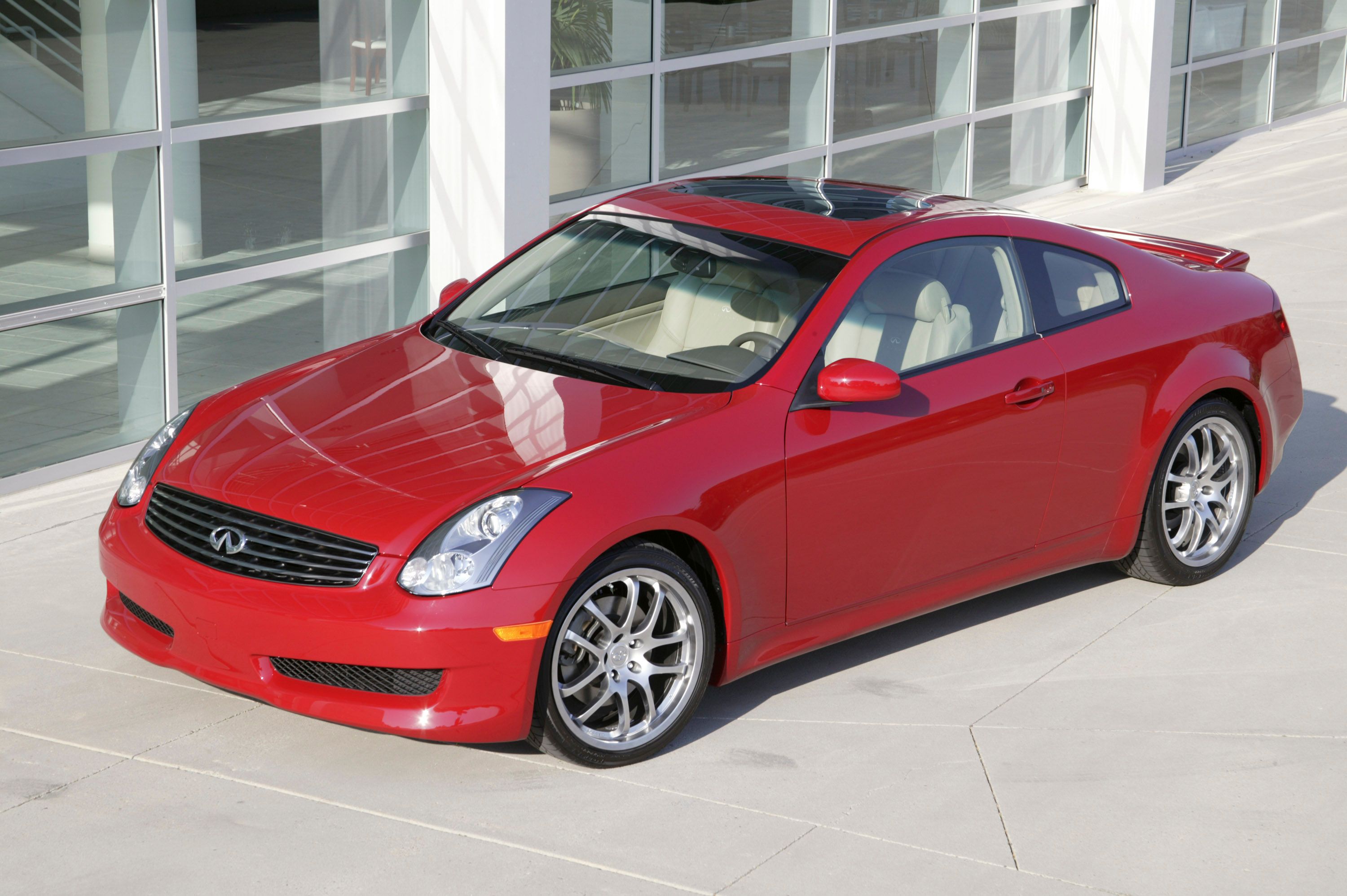 INFINITI G35 COUPE WITH SPORT PACKAGE