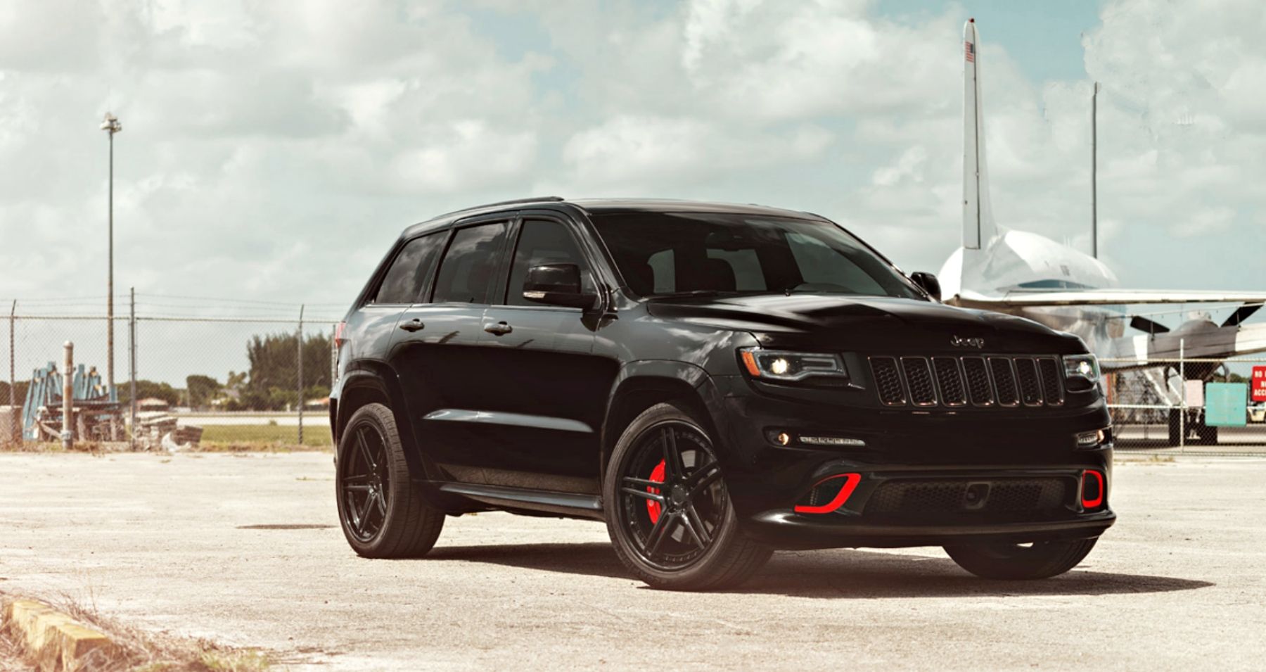 Jeep Grand Cherokee SRT8 Glossed Blach AG Forged Wheels