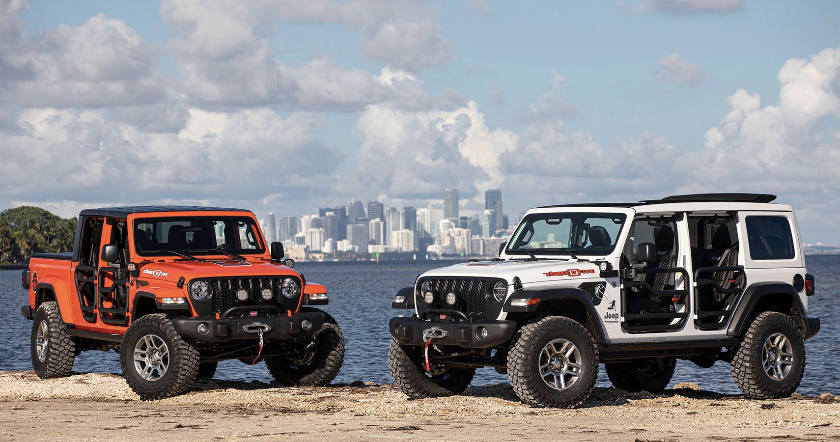 Jeep Unveils Wrangler And Gladiator Factory Lift Kits