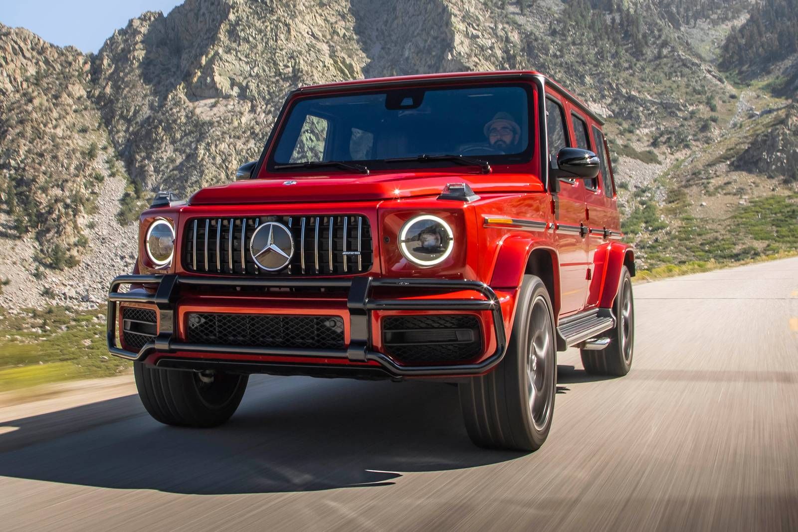 10 Best Luxury SUVs On The Market