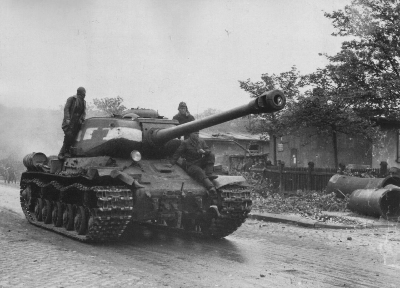 Soviet IS-2 Tank
