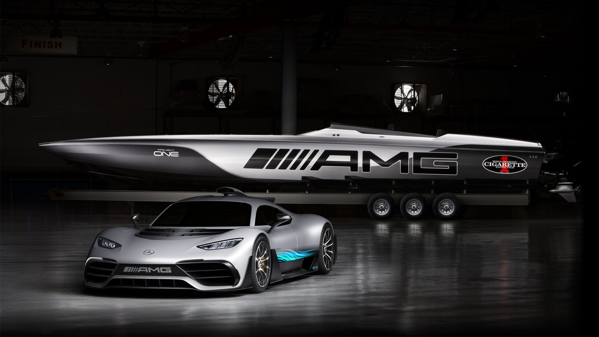 Mercedes AMG Cigarette Racing Luxury Speed Boat Yacht Performance