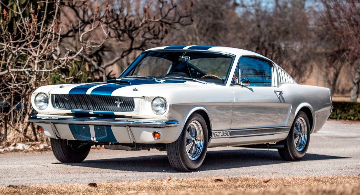 10 Best Classic American Cars That Defined An Era