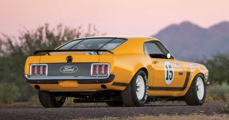 1970-Ford-Mustang-Boss-302-Yellow Kar-Kraft-Trans-Am-2Racer