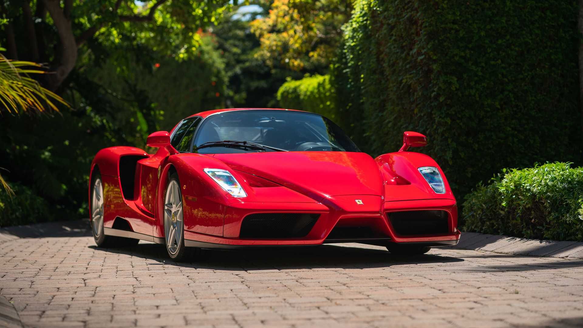 2003-ferrari-enzo-sold-at-auction-for-2-640-000
