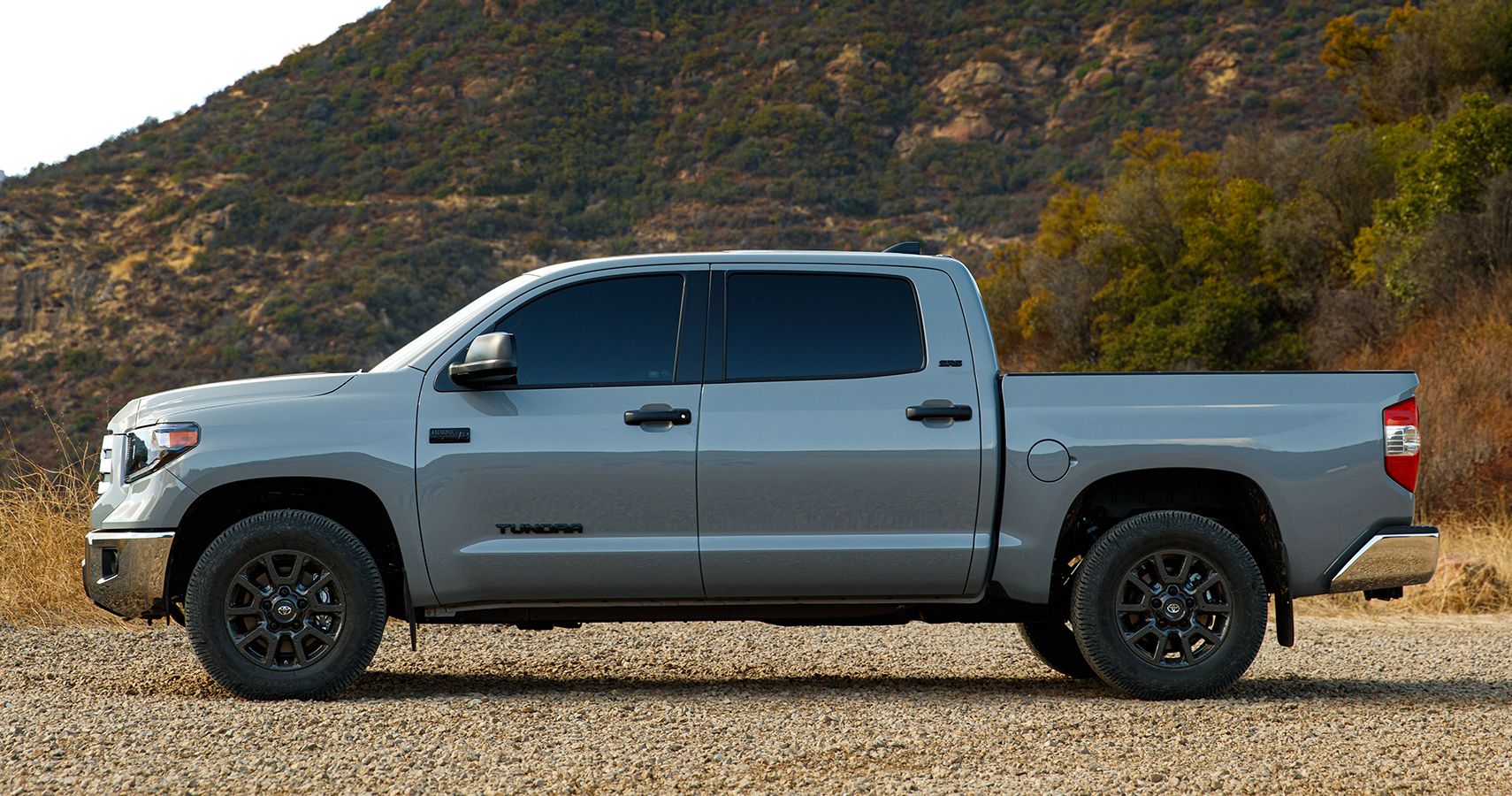 2021 Toyota Tundra Trail Edition side view