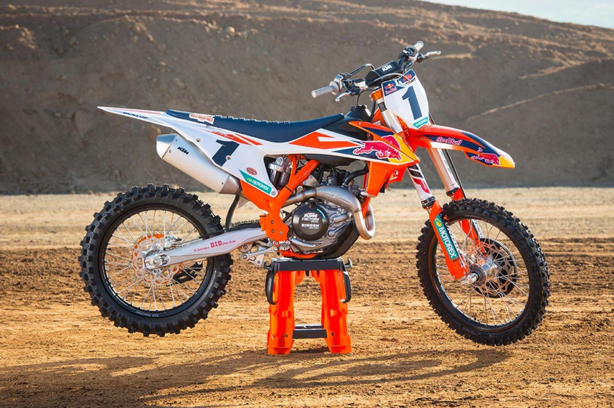 KTM 450 SXF outdoors by mountains