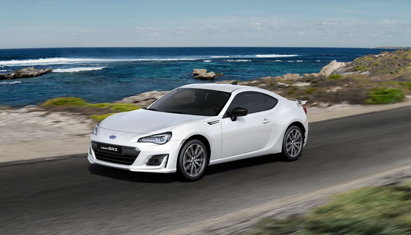 10 Best Manual Transmission Sports Cars That Won't Break The Bank