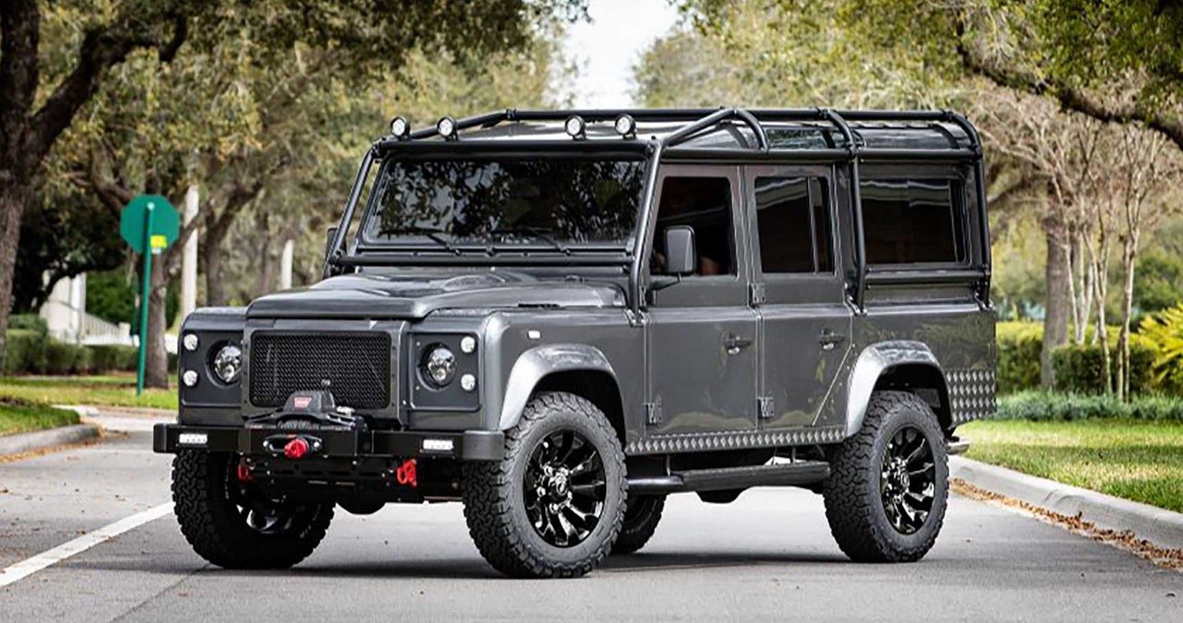 ECD has teamed up with ECC to build a Tesla powered Land Rover