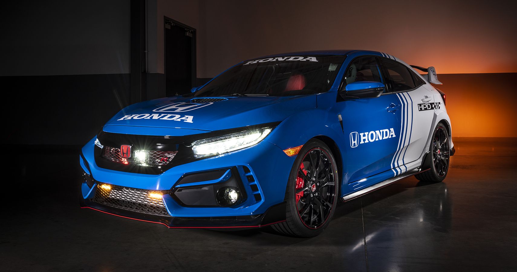 Honda Teases Civic Type R Pace Car Ahead Of IndyCar Debut