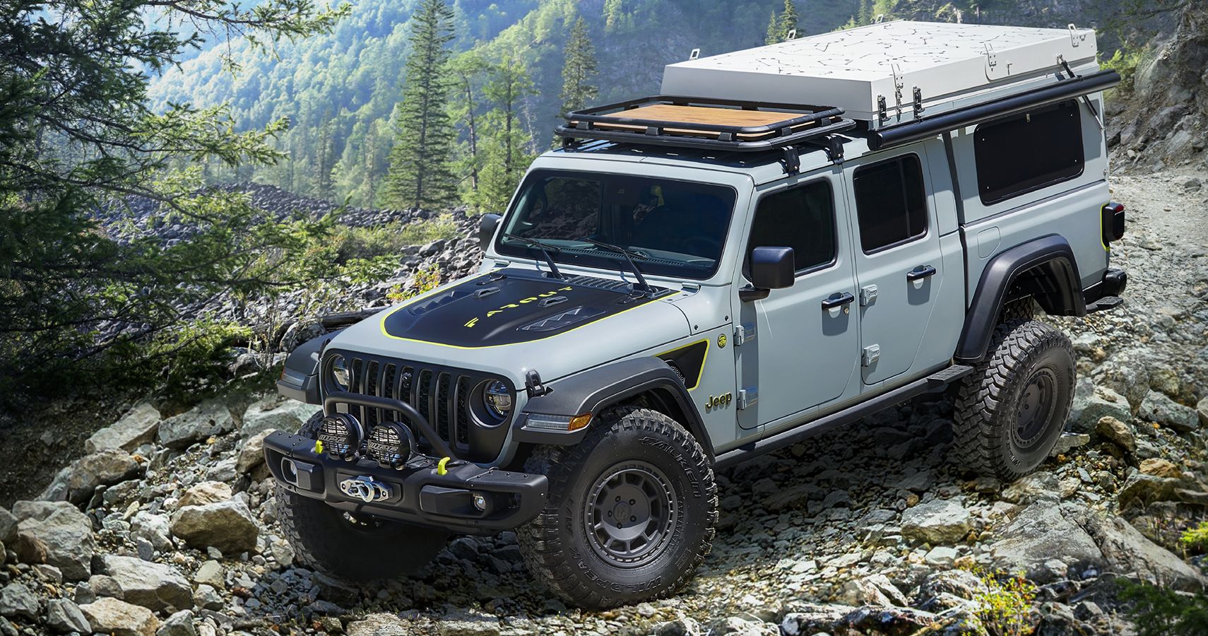 Jeep Gladiator Farout Concept front