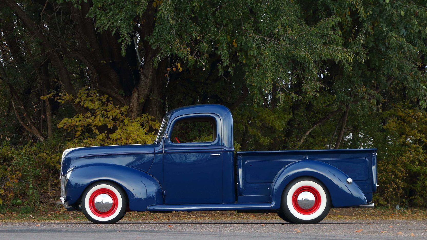1940 Ford F-2
