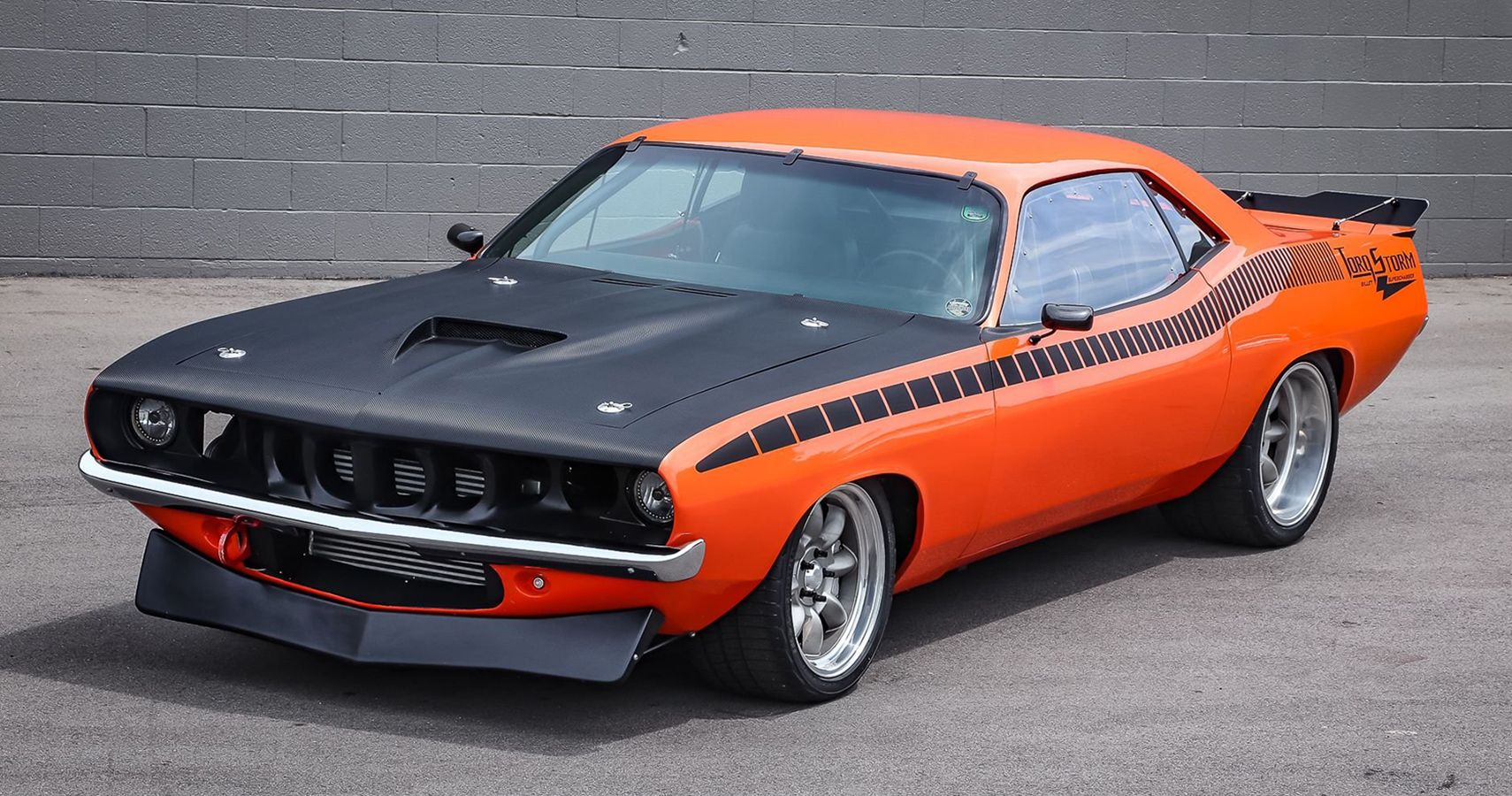 1970 Plymouth Barracuda quarter front