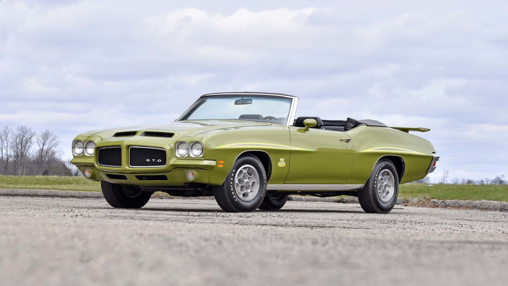 Tropical lime 1971 Pontiac GTO Judge Convertible parked
