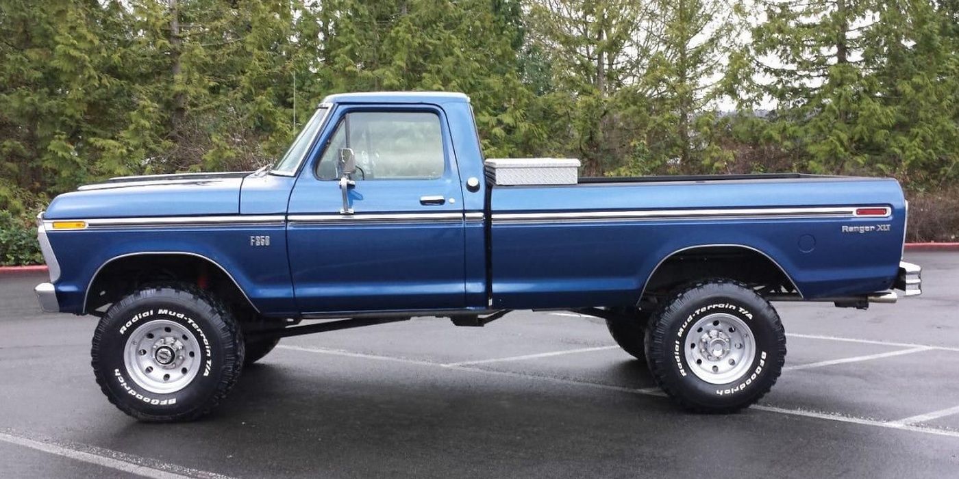 Awesome Old Trucks And SUVs Any Enthusiast Can Buy Dirt Cheap Right Now