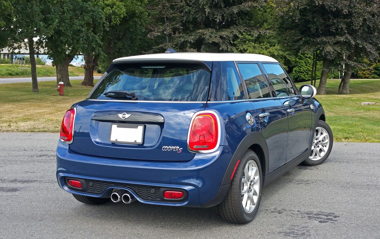 Blue 2016 Mini Cooper S rear