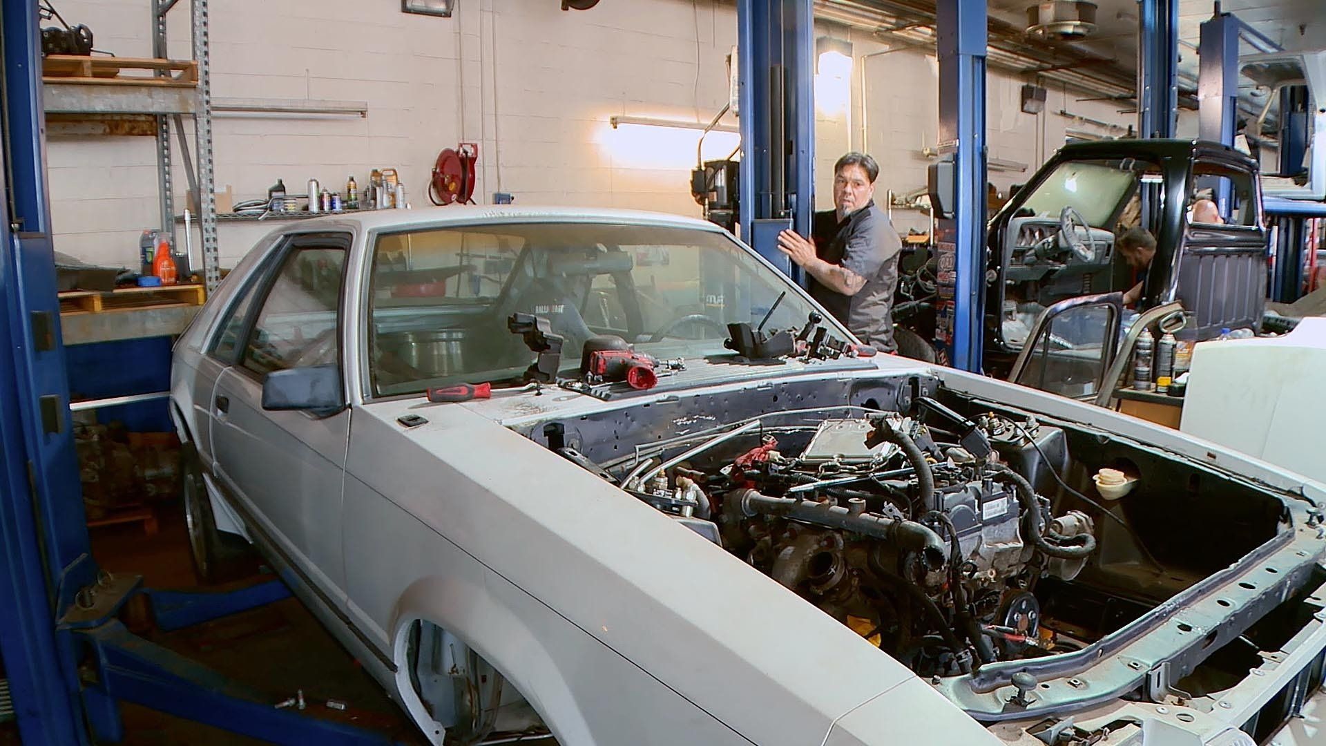 Here’s What’s Fake On Junkyard Empire