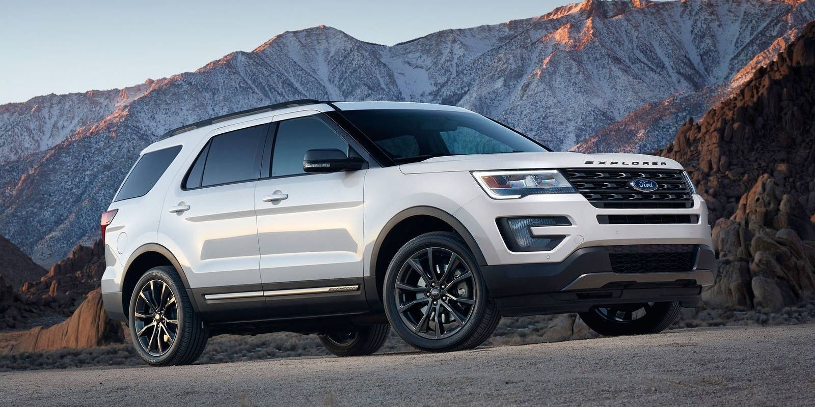 Here Are The 10 Best Crossovers With 3 Row Seating You Can Buy