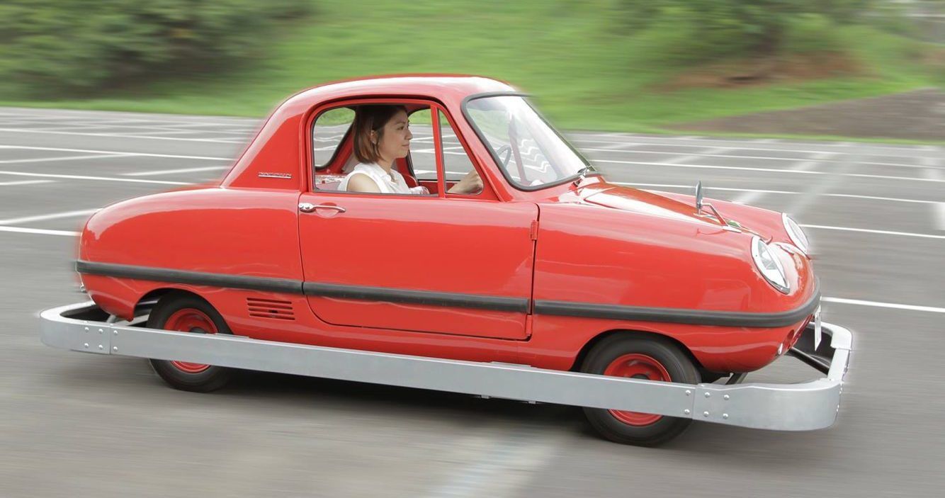 Datsun Baby micro car JDM 1965 driving