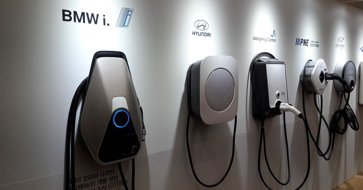 These Are The Types Of Home Charging Stations You Need For Your Ev These Are The Types Of Home Charging Stations You Need For Your Ev