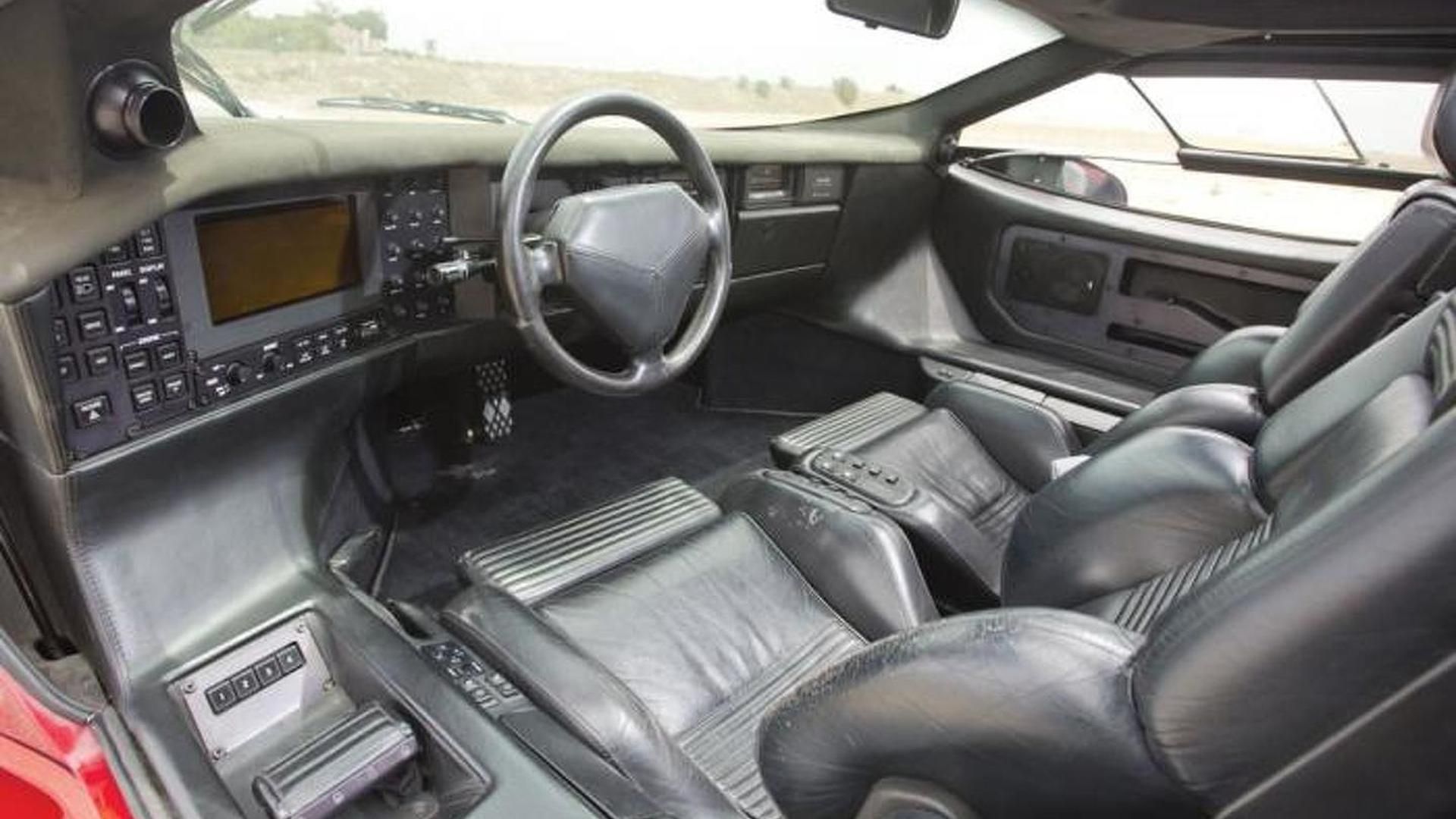 Vector W8 interior shows center driver seat