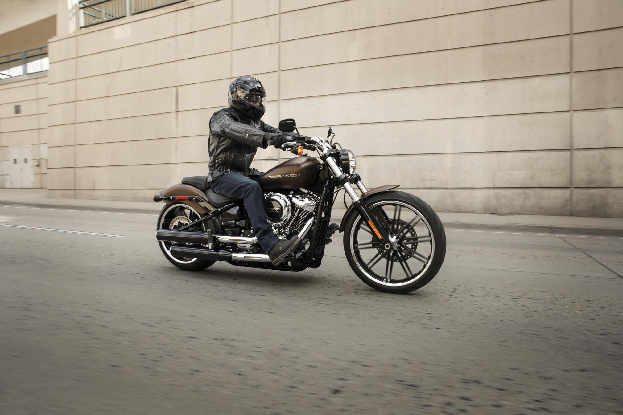 Harley-Davidson Breakout with rider