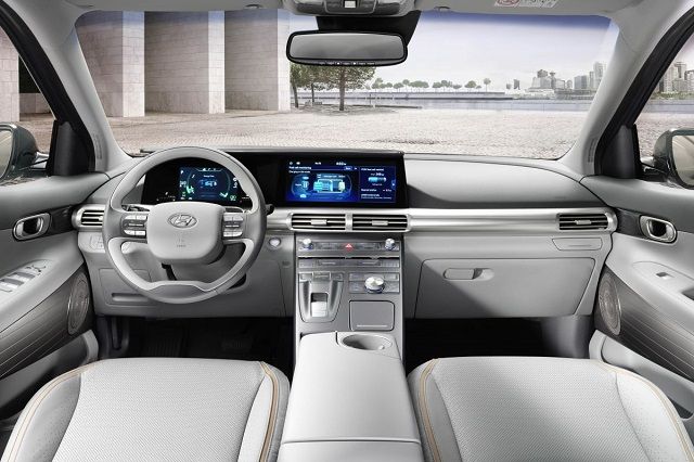 Hyundai 2021 NEXO SUV interior