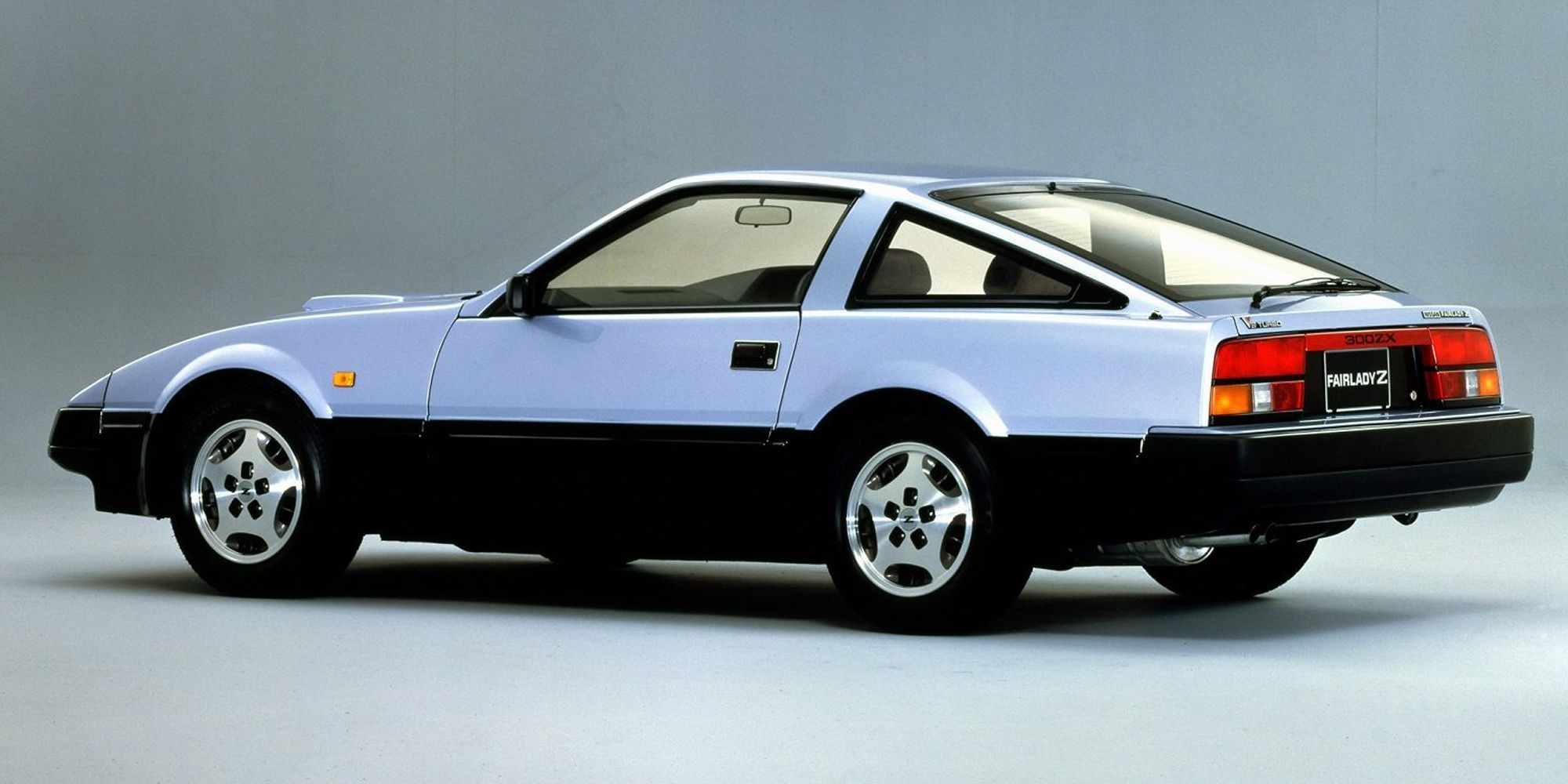 Rear 3/4 view of the Z31