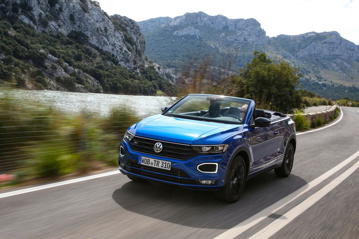 Ranking The 10 Best Convertible SUVs We've Ever Seen