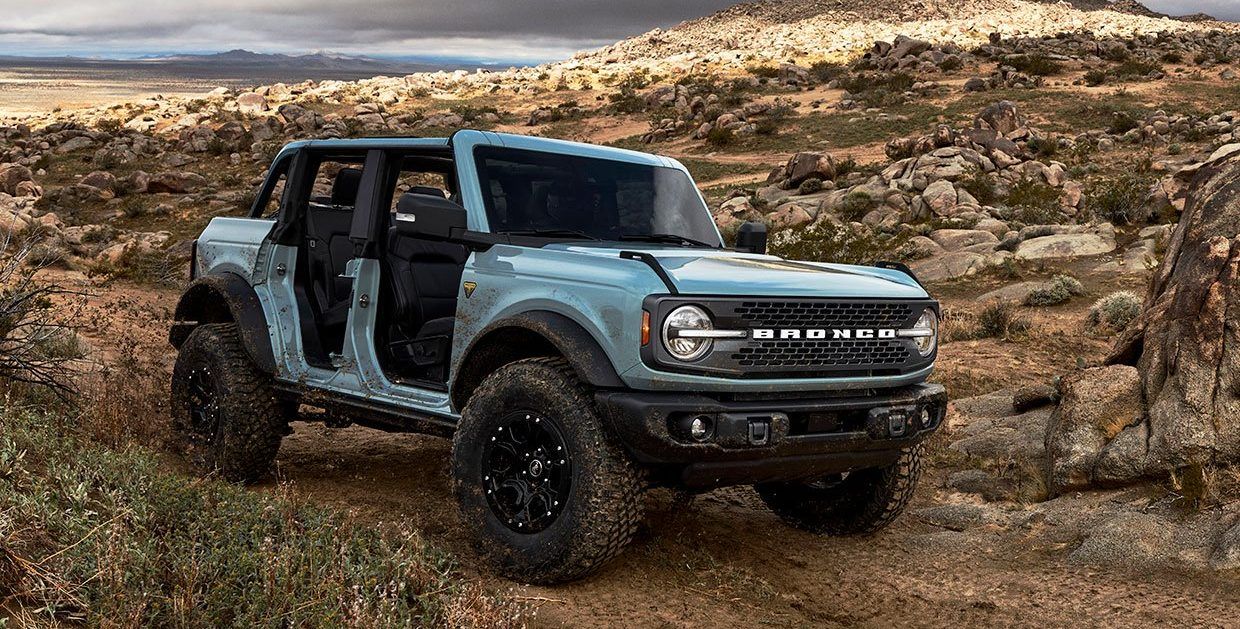 Ford Announces Bronco Sasquatch Will Get A Manual Transmission