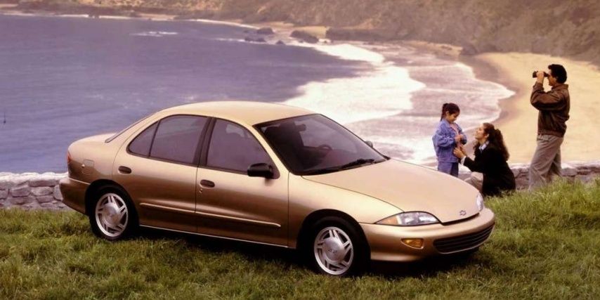 10 Best-Selling Cars From The 90s That Didn't Age Well At All