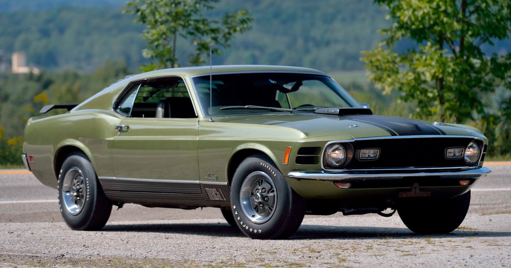 1970 Ford Mustang Mach 1 quarter front