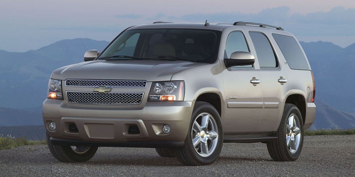 A 5.3-Liter V8 Powers The Chevy Tahoe With 320 Horses And 335 Ft-Lb Torque Along With A Standard Six-Speed Automatic Transmission