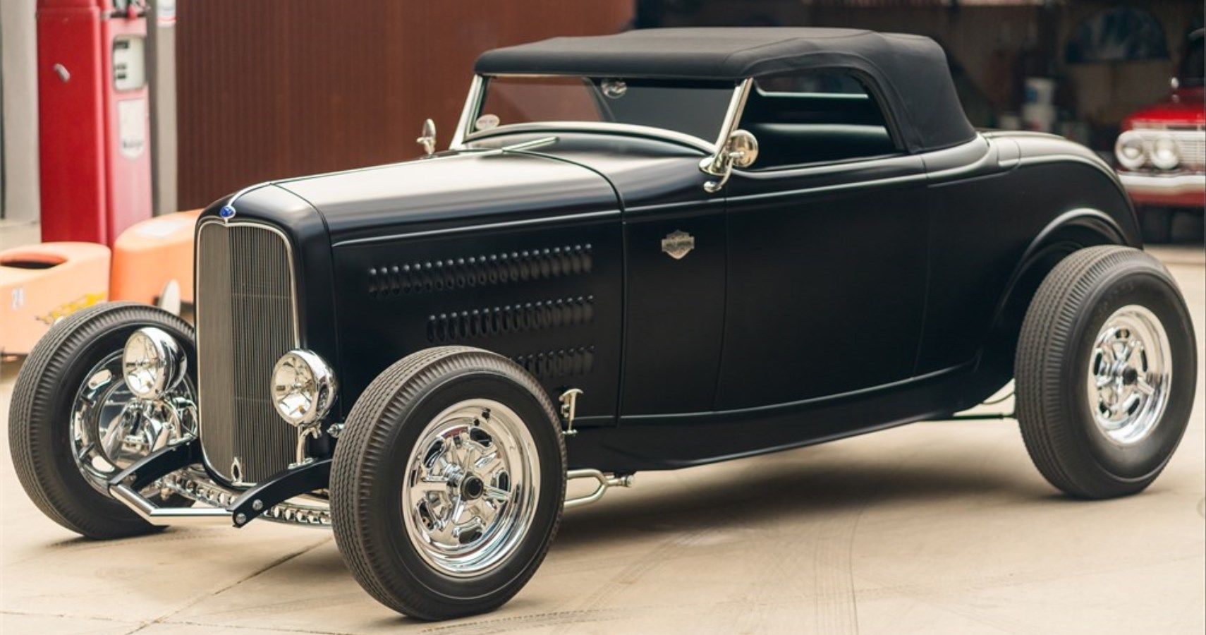 Pawn Stars' Rick Harrison Lists 1932 Ford Roadster On AutoHunter