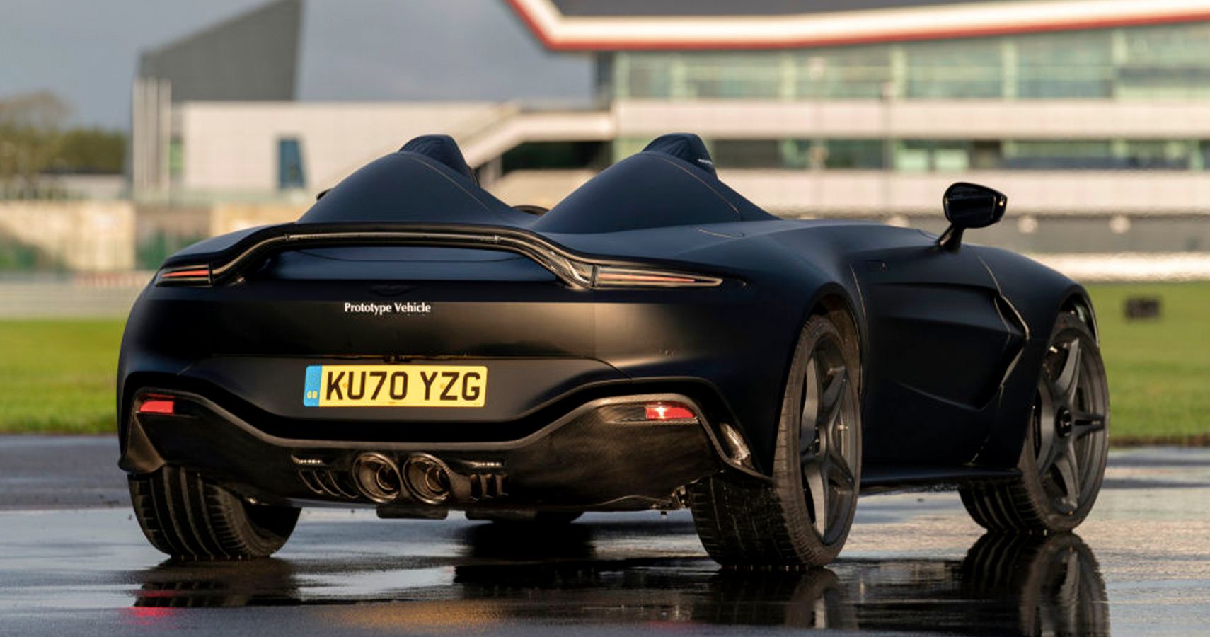 Aston Martin V12 Speedster Prototype 2