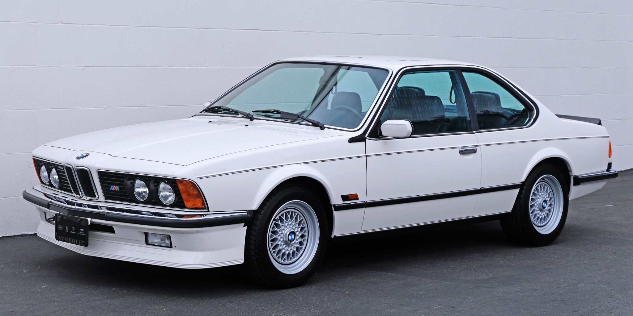 White BMW E34 635CSI