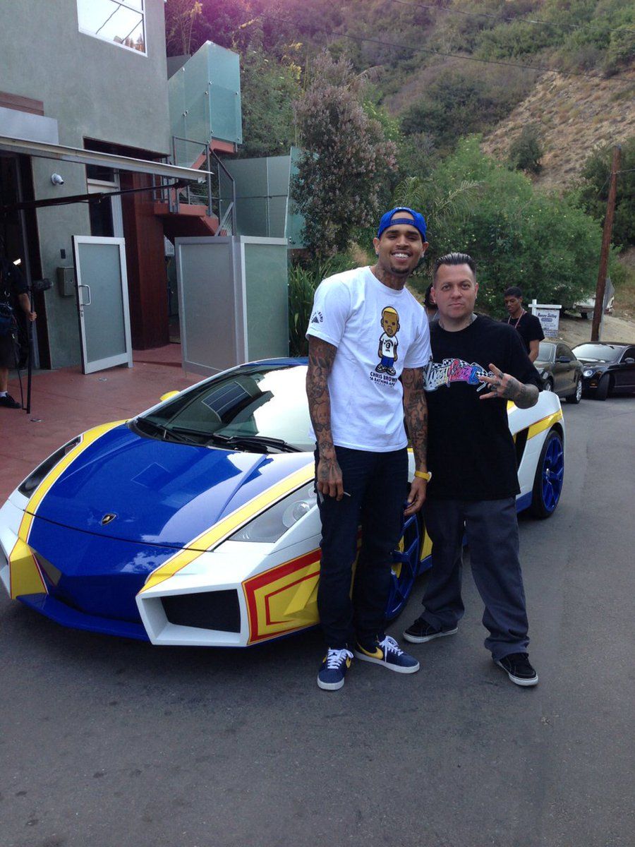 Chris Brown’s Lamborghini Gallardo Twitter photo