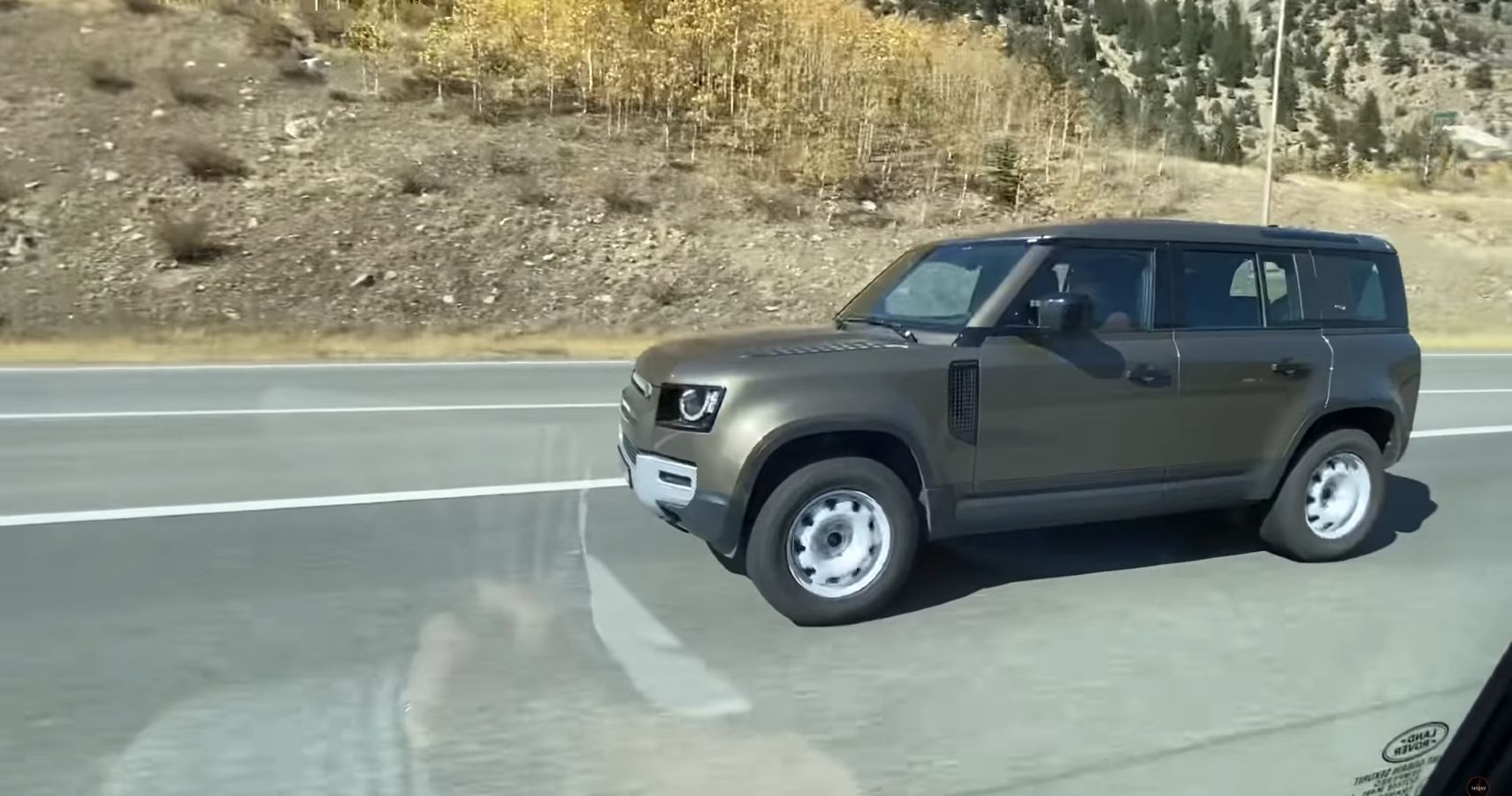 Possible Diesel-Variant Land Rover Defender Prototype Spotted In The US