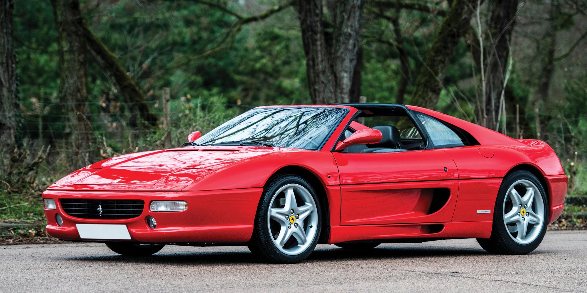 Front 3/4 view of the F355 (GTS)